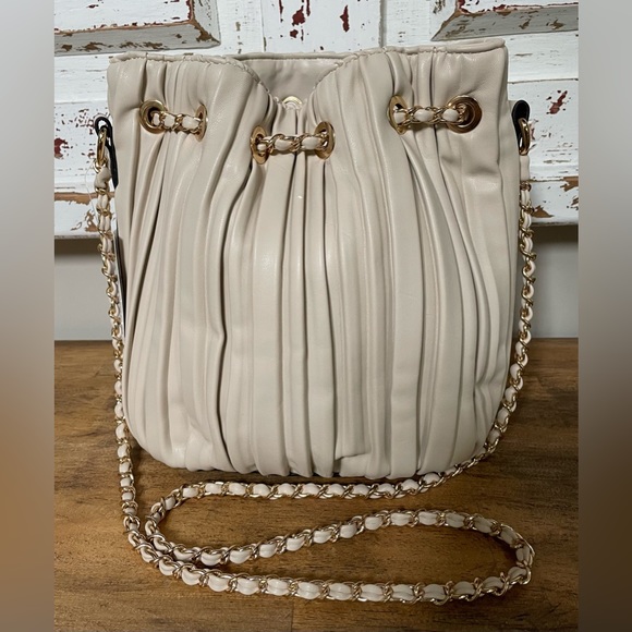Aldo Bags Aldo Muddal Faux Leather Bucket Bag Poshmark